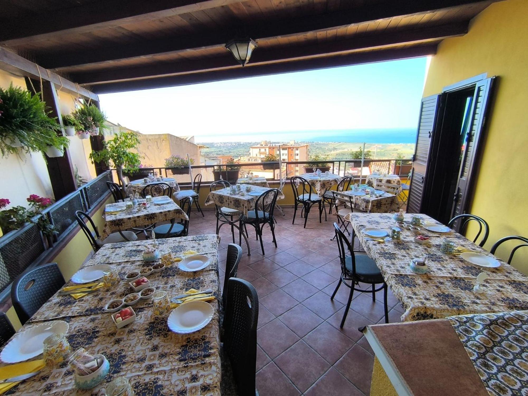 I Tetti Di Girgenti Bed and Breakfast Agrigento Eksteriør billede
